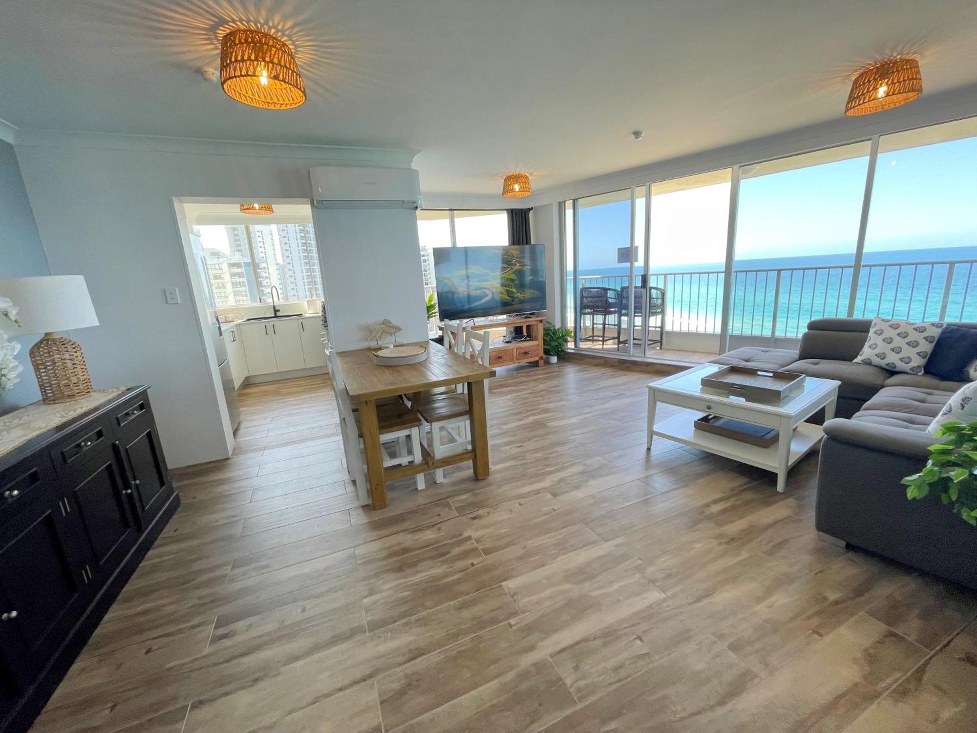 Absolutely Stunning! On The Beach !!! Gold Coast Kültér fotó